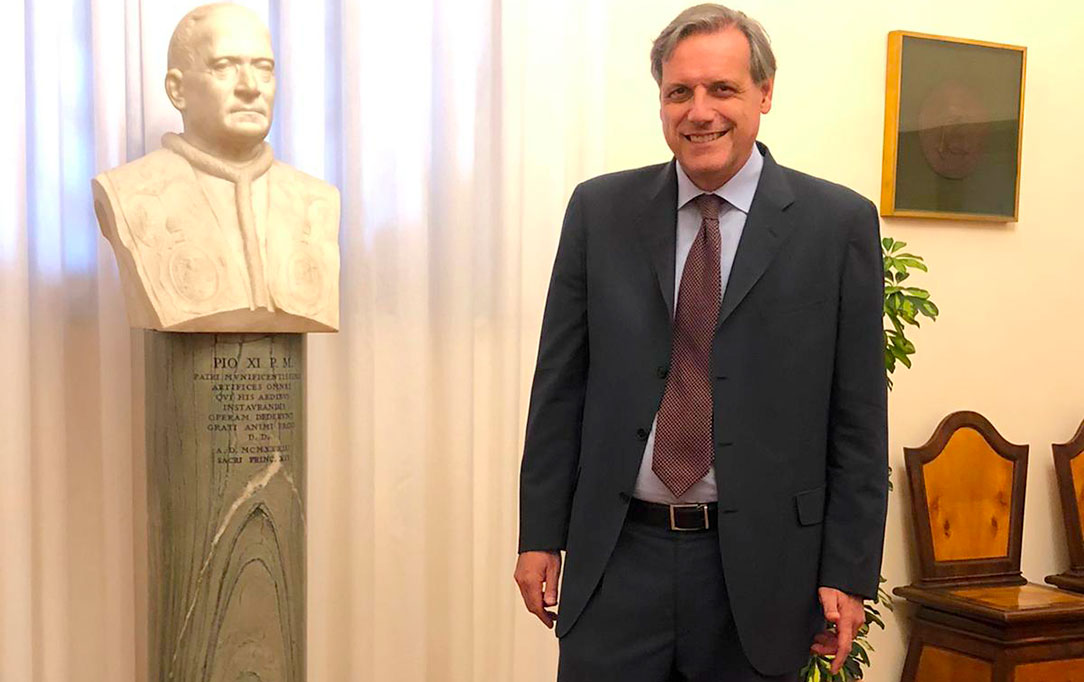 Entrevista al Dr. Andrea Tamburelli, Director de las Villas Pontificias
